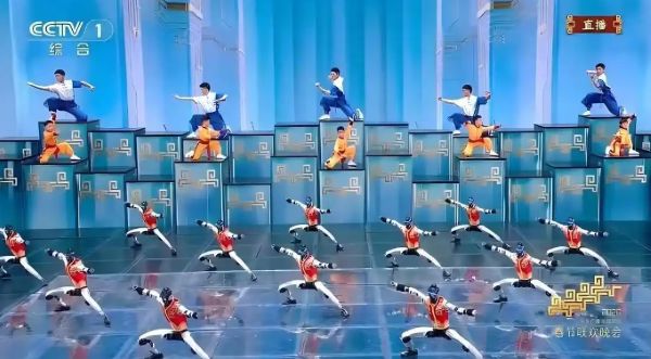 揭秘过去十年春晚赞助商财富铁律，关乎未来十年钱袋子